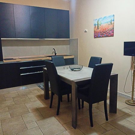 Palmariggi B&B Di Angela Scotellaro מראה חיצוני תמונה