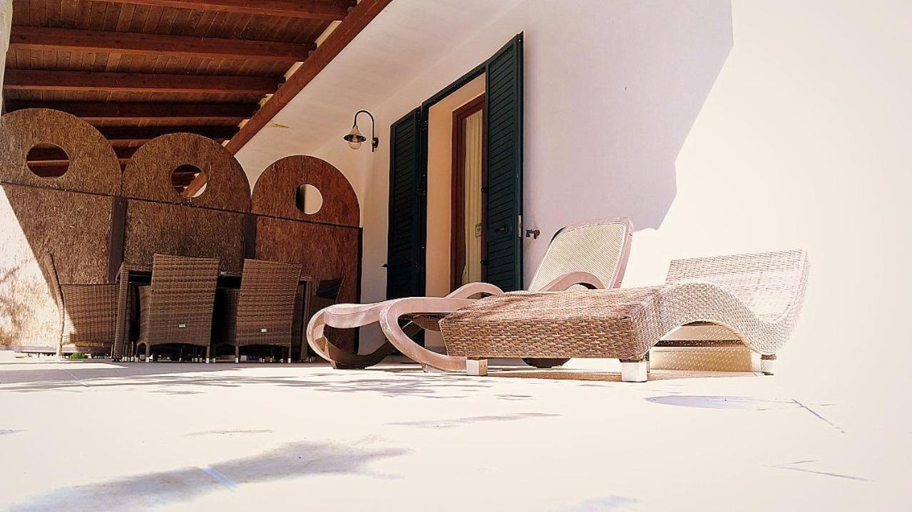 Palmariggi B&B Di Angela Scotellaro מראה חיצוני תמונה