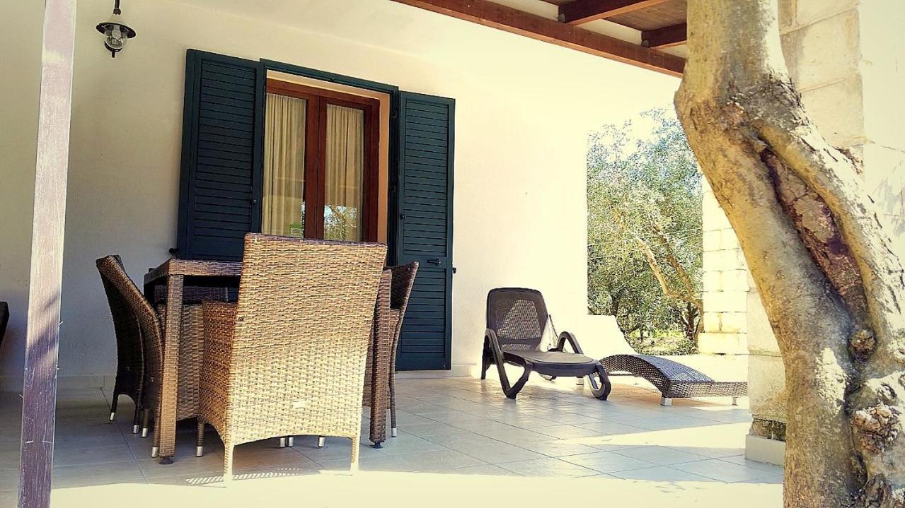 Palmariggi B&B Di Angela Scotellaro מראה חיצוני תמונה