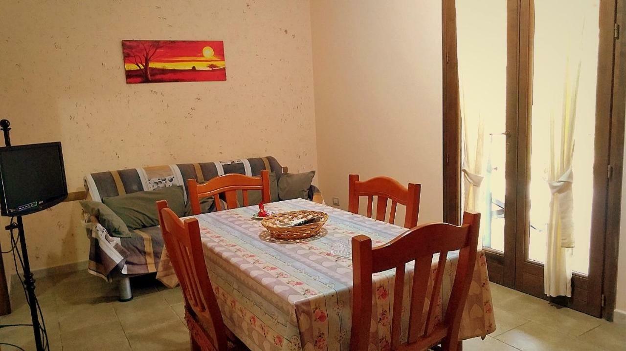 Palmariggi B&B Di Angela Scotellaro מראה חיצוני תמונה