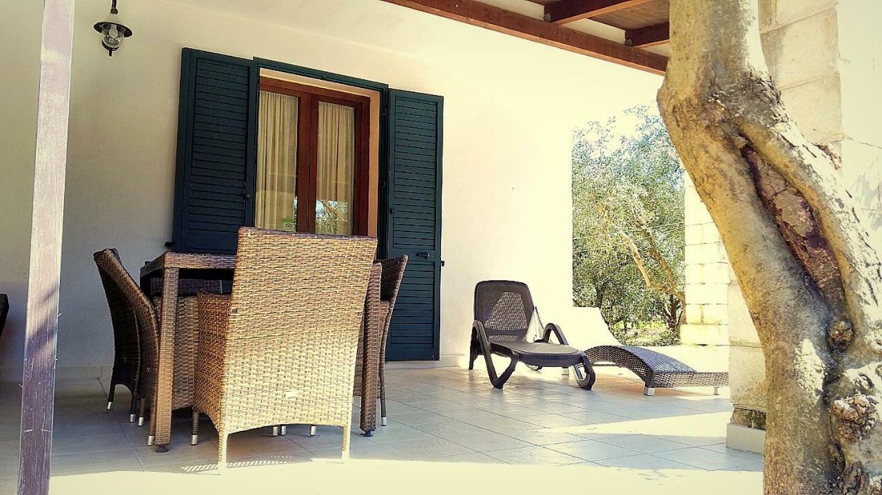 Palmariggi B&B Di Angela Scotellaro מראה חיצוני תמונה